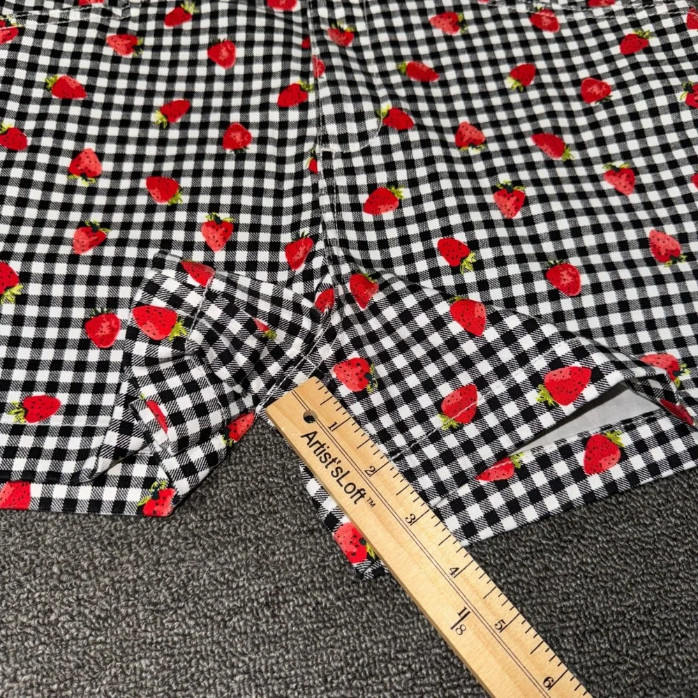 Bagatelle Collection Strawberry Gingham Shorts Black White Red Sz 6 Cottagecore